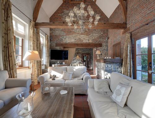                                         Hoeve te koop in Casteau, € 950.000
