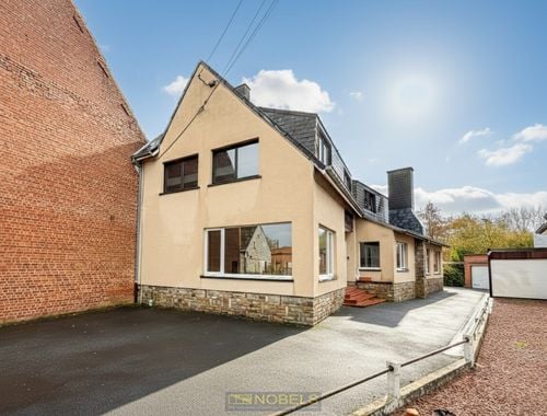                                         Maison à vendre à Nederbrakel, € 199.000
