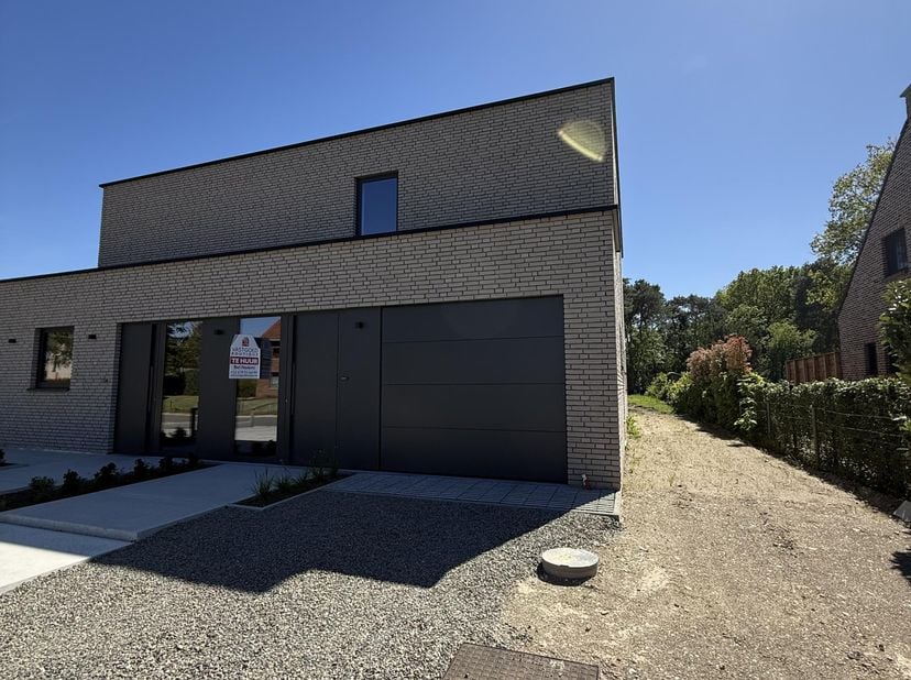 Maison à louer
                    à 3630 Opgrimbie