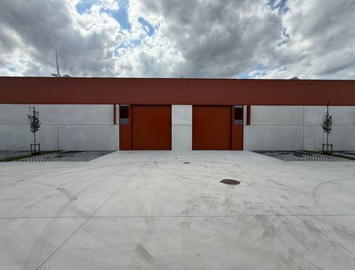                                         Bâtiment d’entreprise à louer à Evergem, € 1.150

