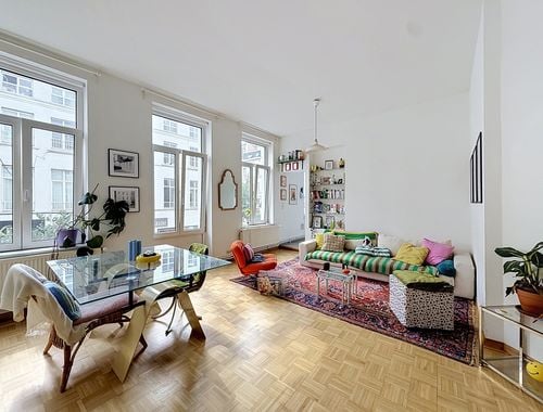                                         Appartement à louer à Ixelles, € 1.250
