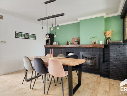                                         Bel-étage te koop in Arendonk, € 325.000
