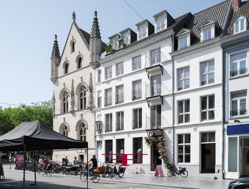                                         Appartement te koop in Kortrijk, € 420.000
