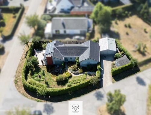                                         Bungalow à vendre à De Pinte, € 599.000
