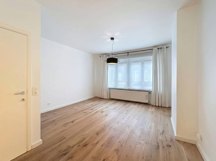 Appartement à louer à Korte Ypermanstraat 14,
                    2060 Antwerpen