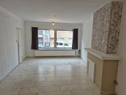                                         Gelijkvloers app. te huur in Hasselt, € 760
