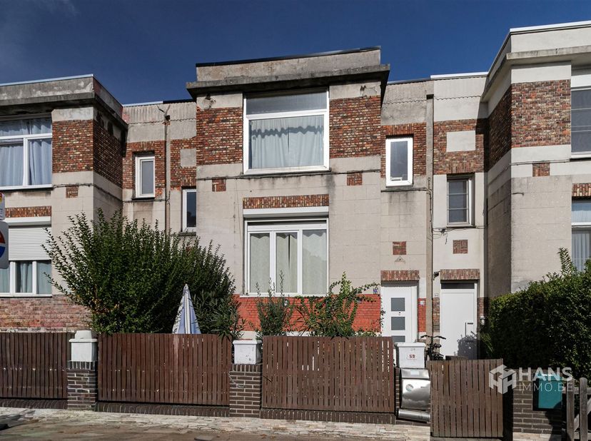 Huis te koop in De Berlaimontstraat 59,
                    2100 Deurne