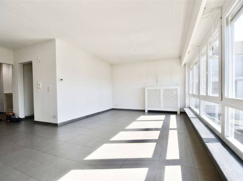 Appartement à louer
                    à 9140 Temse