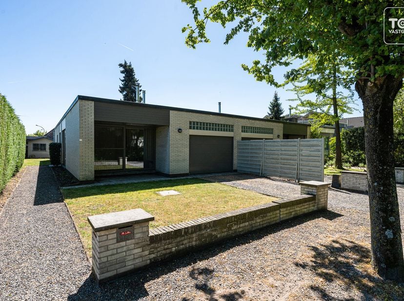 Huis te koop in Veeweg 78,
                    9940 Evergem