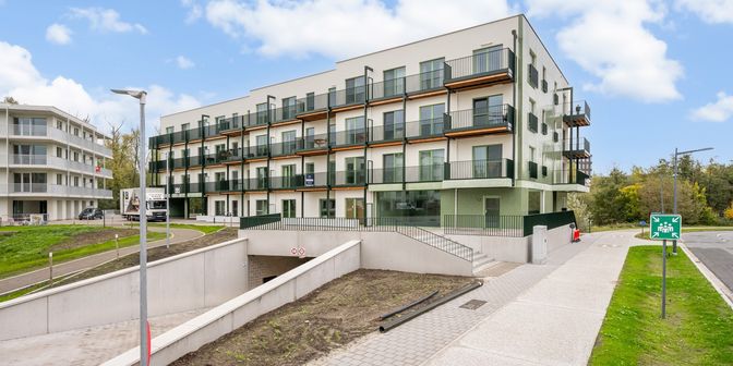 Bedrijfsvastgoed te koop in Raymonde de Larochelaan 1, 9000 Gent