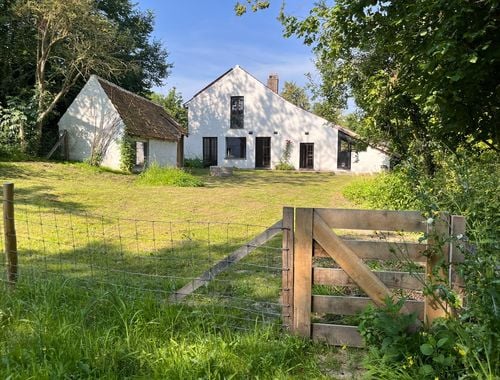                                         Villa-Manoir à louer à Boutersem, € 1.950
