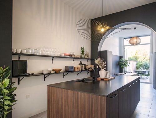                                         Herenhuis te huur in Antwerpen, € 2.900
