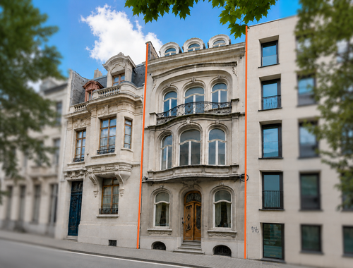                                         Appartementsgebouw te koop in Elsene, € 1.050.000
