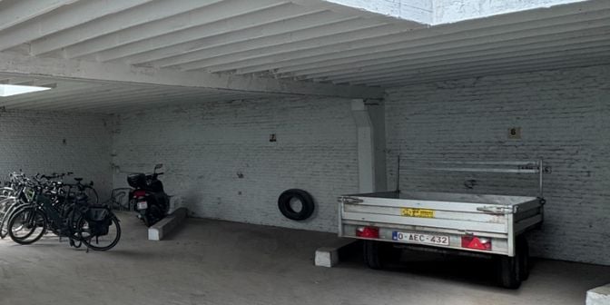 Garage te koop in Godshuizenlaan 79, 9000 Gent