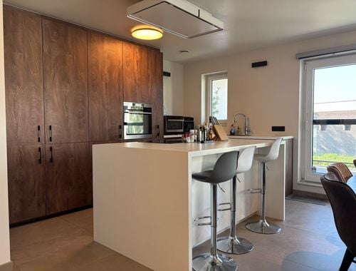                                         Appartement te huur in Aartselaar, € 1.250
