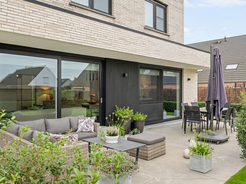 Huis te koop in Marelput 27A,
                    8800 Roeselare