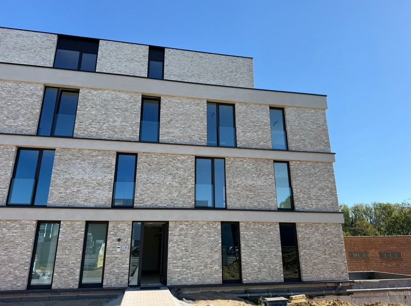 Appartement te huur in Bergensesteenweg 135 bus 11,
                    1500 Halle