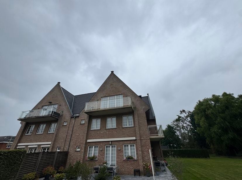 Appartement à louer à Koningin Elisabethlaan 51A boîte 202,
                    9820 Merelbeke