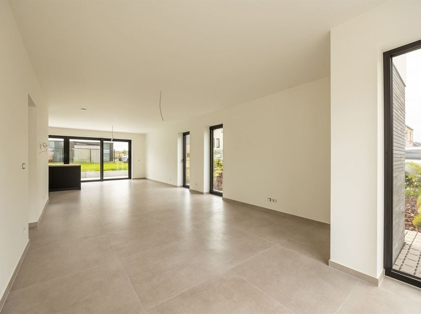 Aan de rand van Wespelaar-dorp ligt deze nagelnieuwe halfopen bebouwing (BEN-woning) met 4 kamer, een volledig aangelegde tuin, inclusief haagbeuk, gr