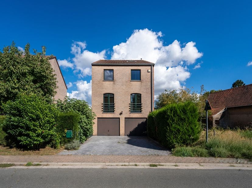 Maison à vendre à ,
                    1970 Wezembeek-Oppem
