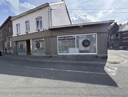                                         Handelspand te koop in Paturages, € 105.000
