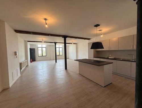                                         Loft te huur in Antwerpen, € 1.450
