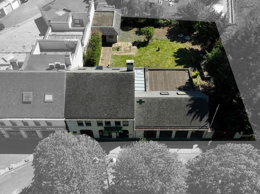 Bedrijfsvastgoed te koop in ,
                    7020 Nimy
