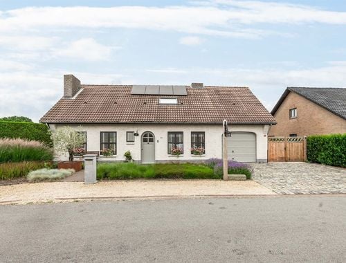                                         Eengezinswoning te koop in Lommel, € 465.000
