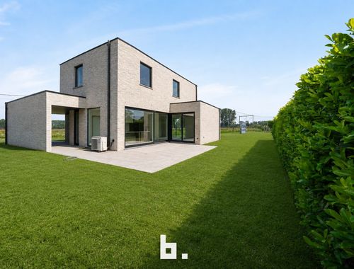                                         Woning te koop in Sint-Andries, € 565.000
