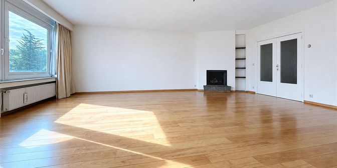 Appartement te koop in Avenue Jean de Bologne 2, 1020 Laken