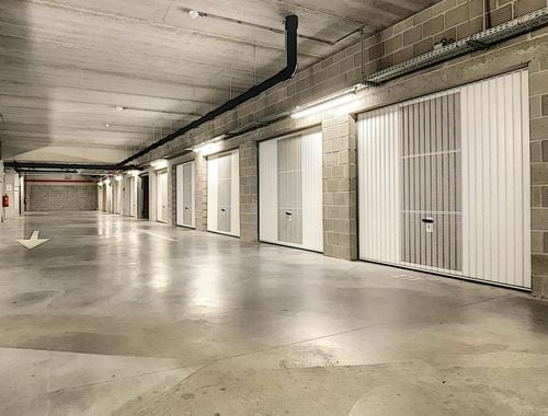                                         Garagebox te koop in Brugge, € 60.000
