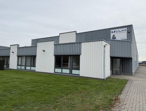                                         Kantoorruimte te huur in Opglabbeek, € 1.055
