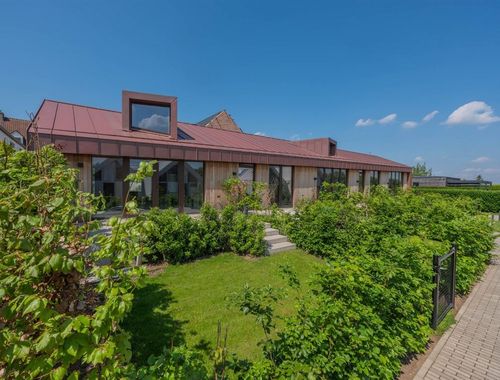                                         Woning te koop in Maaseik, € 332.000
