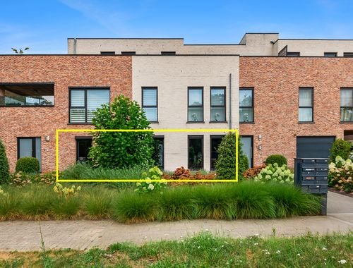                                         Appartement te koop in Wommelgem, € 399.000
