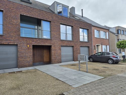                                         Appartement te huur in Wetteren, € 900

