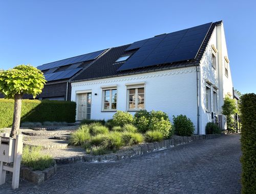                                         Maison à vendre à Diepenbeek, € 495.000
