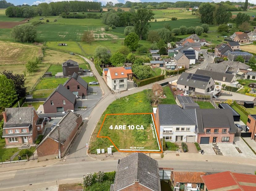 Terrain à vendre
                    à 9450 Denderhoutem