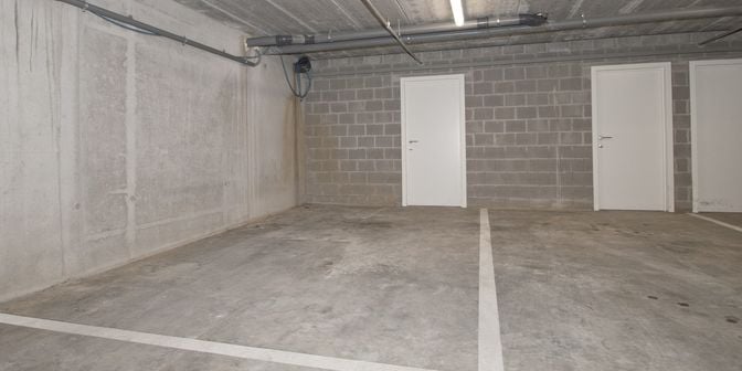 Garage te huur in Stationssteenweg 28, 2560 Nijlen