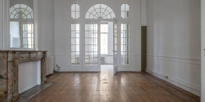 Bedrijfsvastgoed te huur in Doorniksestraat 63, 8500 Kortrijk