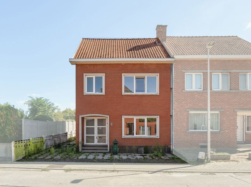 Huis te koop in Klein Lafeltstraat 22,
                    3770 Riemst