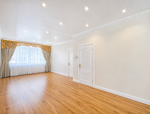                                         Maison à vendre à Etterbeek, € 599.000
