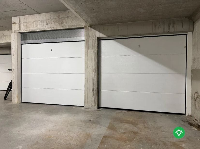Garage à vendre
                    à 8680 Koekelare