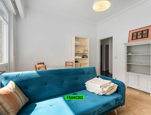                                        Appartement à vendre à Ixelles, € 265.000
