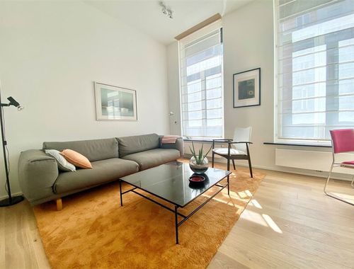                                         Appartement te huur in Elsene, € 1.070
