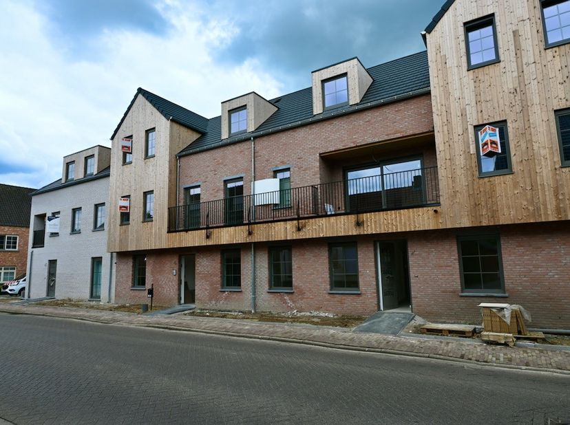 Appartement à vendre
                    à 2980 Zoersel
