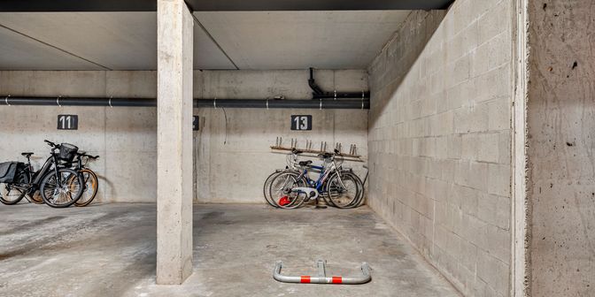 Garage te koop in Joseph Matthieulaan 1-3 bus 13, 8434 Westende