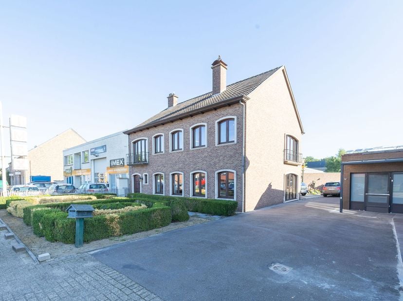 Huis te koop in Halveweg 90,
                    3520 Zonhoven