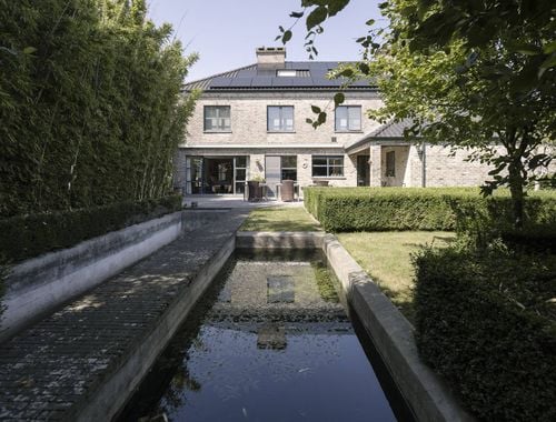                                         Villa te koop in Koolskamp, € 880.000
