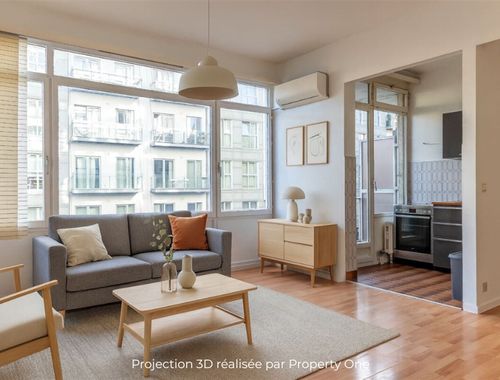                                         Studio avec coin lit à vendre à Ixelles, € 195.000
