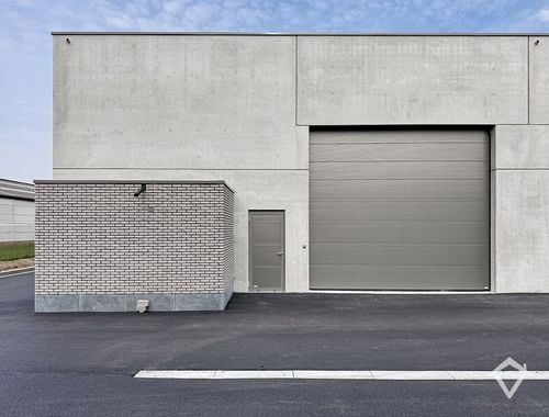                                         Entrepôt à vendre à Aartrijke, € 443.354
